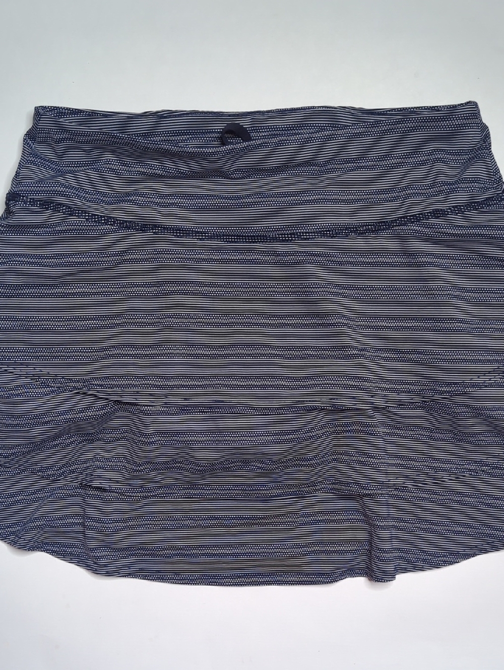Athleta Dot Stripe Swagger Skort Skirt Tennis Navy White in Size Medium Tall